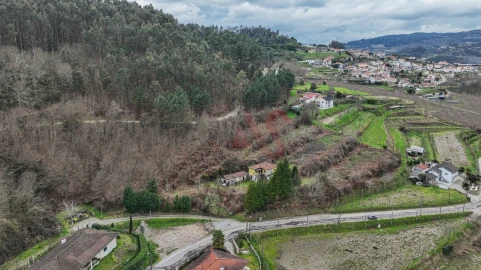 Moradia T3 para Venda em Pombeiro de Ribavizela