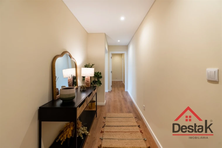 Apartamento T4 para Venda em Massamá e Monte Abraão Foto 5