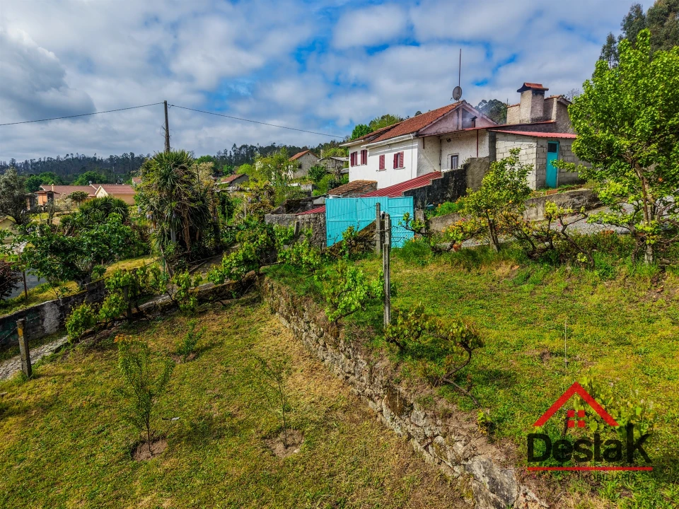 Moradia T2 para Venda em Figueiredo de Alva Foto 4