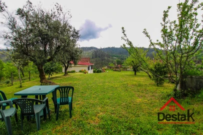 Moradia T2 para Venda em Figueiredo de Alva