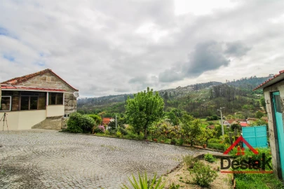 Moradia T2 para Venda em Figueiredo de Alva