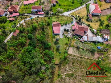 Moradia T2 para Venda em Figueiredo de Alva