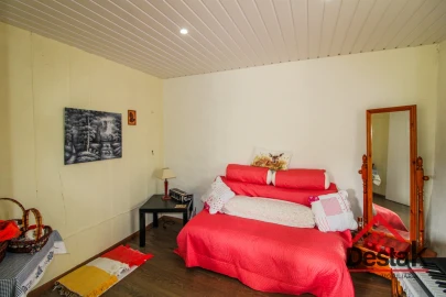 Moradia T2 para Venda em Figueiredo de Alva