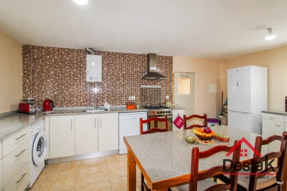 Moradia T2 para Venda em Figueiredo de Alva