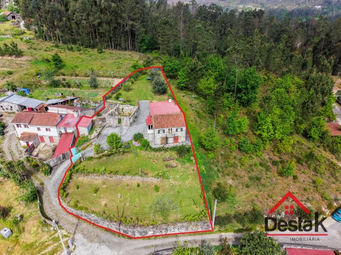 Moradia T2 para Venda em Figueiredo de Alva Foto 2