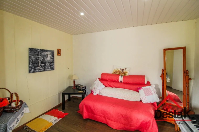 Moradia T2 para Venda em Figueiredo de Alva Foto 23