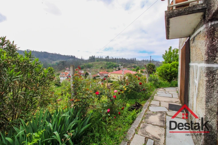 Moradia T2 para Venda em Figueiredo de Alva Foto 31