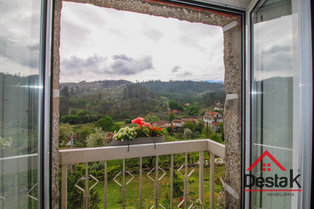 Moradia T2 para Venda em Figueiredo de Alva Foto 24