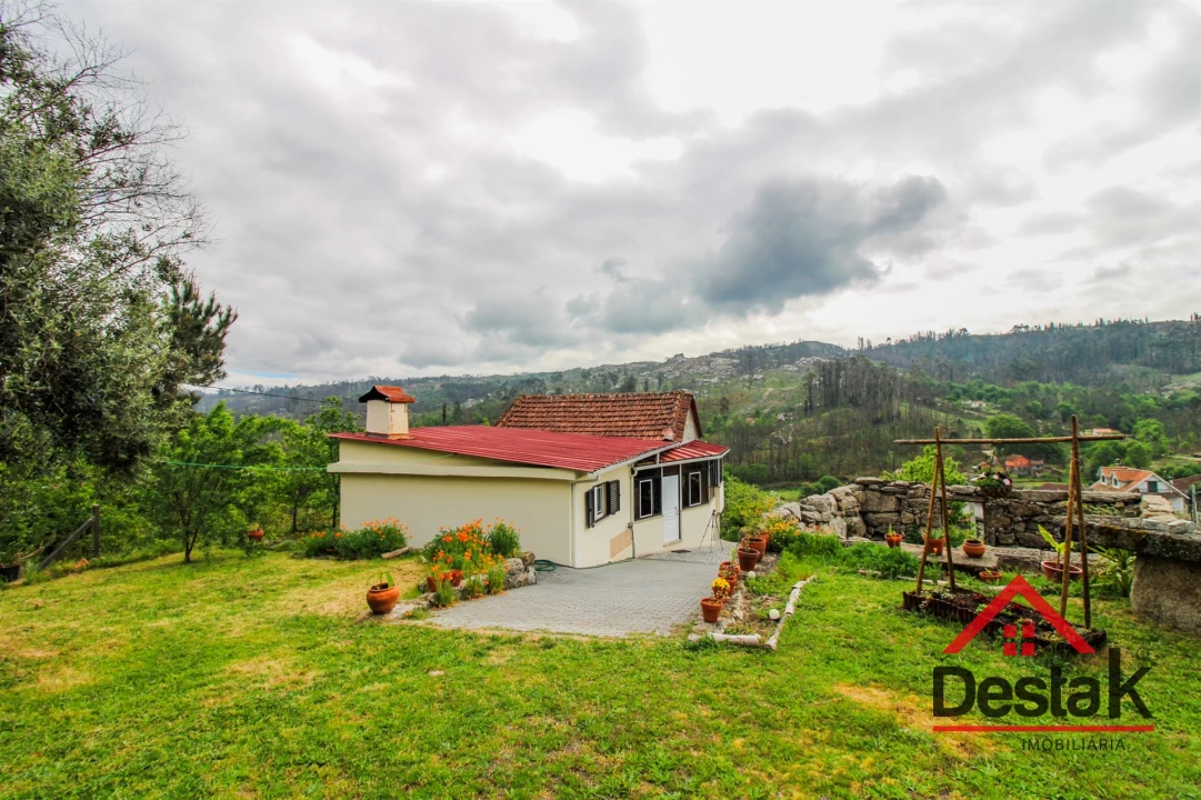 Moradia T2 para Venda em Figueiredo de Alva Foto 41