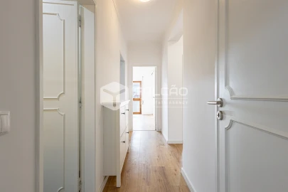 Apartamento T3 para Arrendamento em Marvila, Ribeira Santarém, São Salvador, São Nicolau