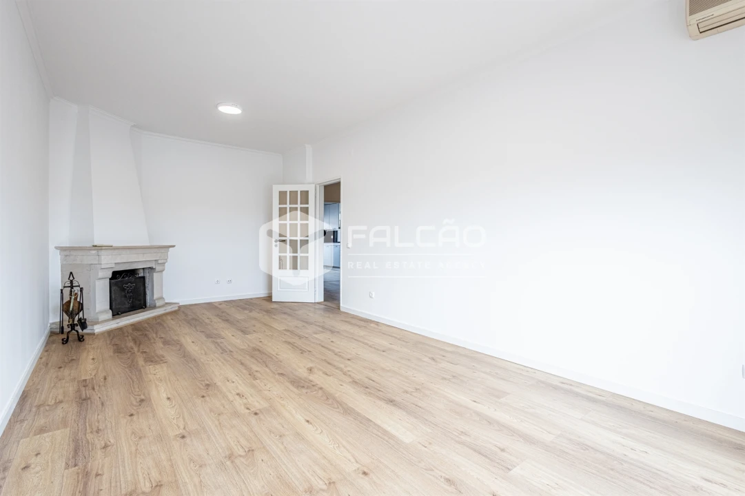 Apartamento T3 para Arrendamento em Marvila, Ribeira Santarém, São Salvador, São Nicolau Foto 9