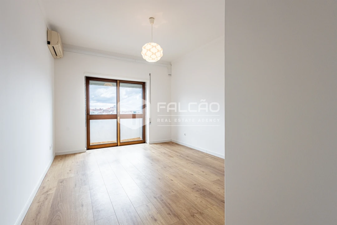 Apartamento T3 para Arrendamento em Marvila, Ribeira Santarém, São Salvador, São Nicolau Foto 34