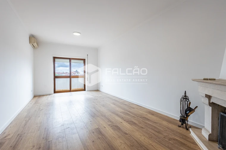 Apartamento T3 para Arrendamento em Marvila, Ribeira Santarém, São Salvador, São Nicolau Foto 7