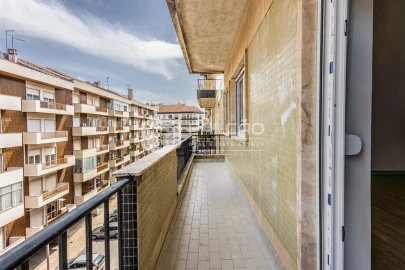 Apartamento T2 para Venda em Marvila, Ribeira Santarém, São Salvador, São Nicolau