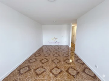 Apartamento T2 para Venda em Odivelas