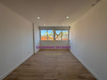 Apartamento T3 para Venda em Odivelas