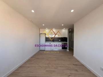Apartamento T3 para Venda em Odivelas