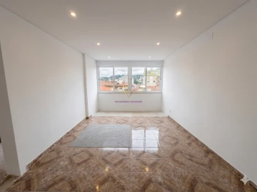 Apartamento T2 para Venda em Odivelas