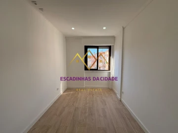 Apartamento T3 para Venda em Odivelas