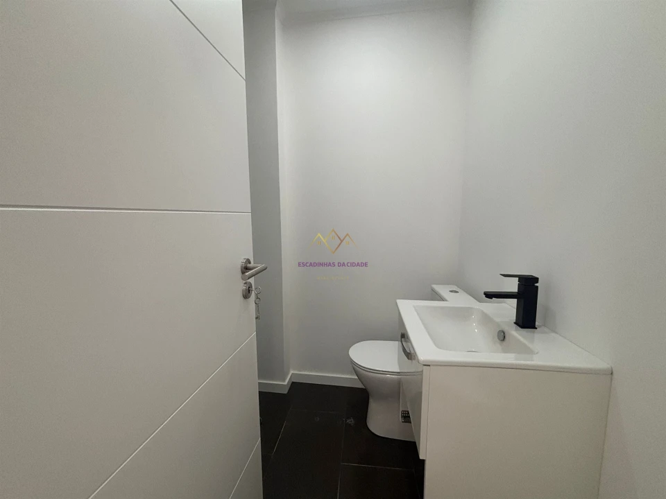 Apartamento T3 para Venda em Odivelas Foto 11