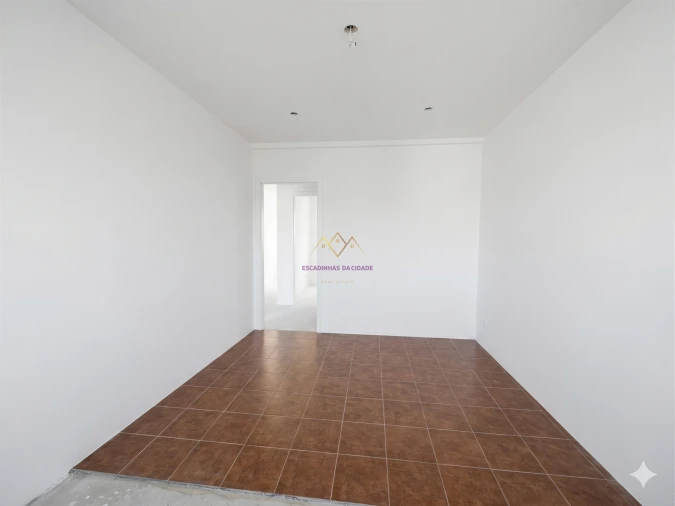 Apartamento T2 para Venda em Odivelas Foto 32