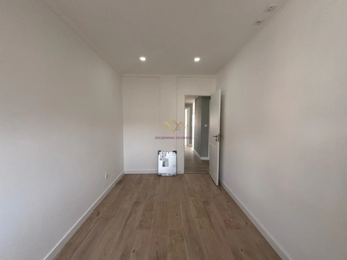 Apartamento T3 para Venda em Odivelas Foto 18