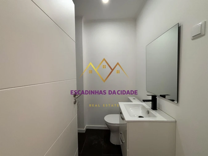 Apartamento T3 para Venda em Odivelas Foto 8