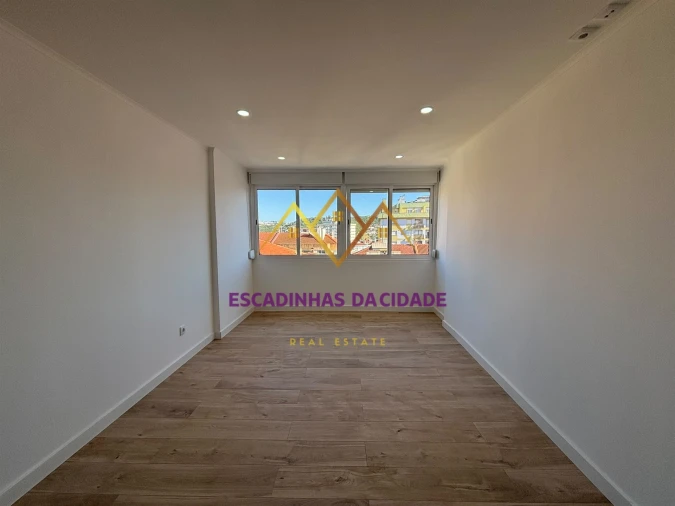 Apartamento T3 para Venda em Odivelas Foto 24