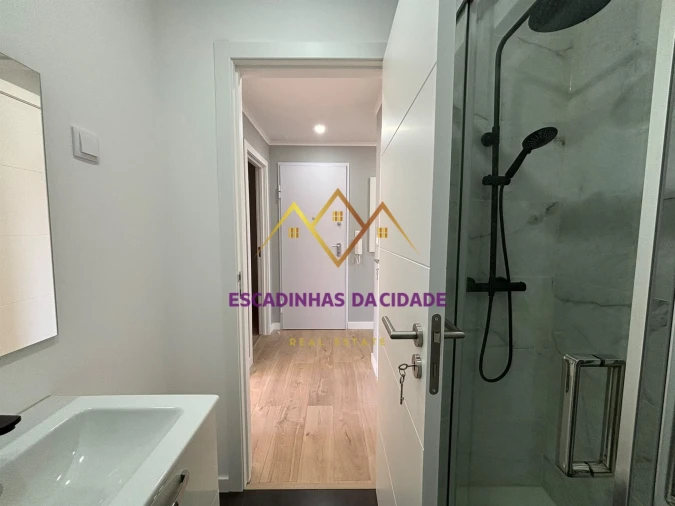 Apartamento T3 para Venda em Odivelas Foto 22