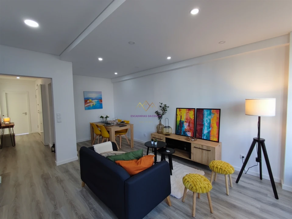 Apartamento T3 para Venda em Benfica Foto 1