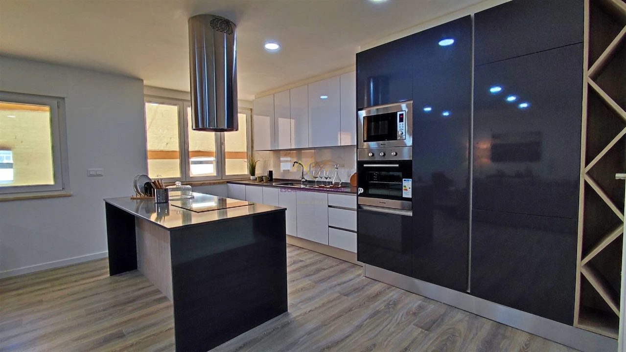 Apartamento T3 para Venda em Benfica Foto 13