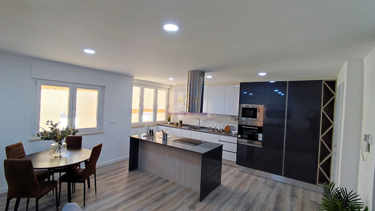 Apartamento T3 para Venda em Benfica Foto 19