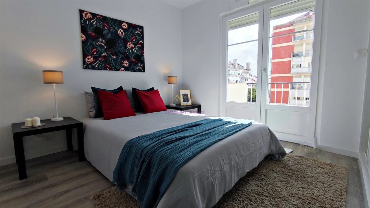 Apartamento T3 para Venda em Benfica Foto 23