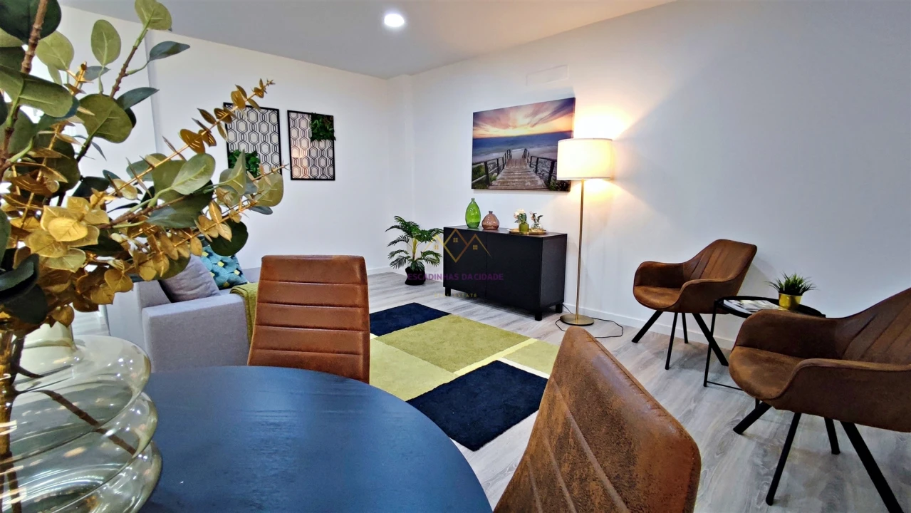 Apartamento T3 para Venda em Benfica Foto 8