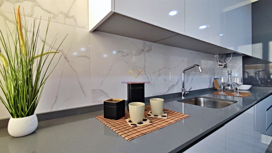 Apartamento T3 para Venda em Benfica Foto 15