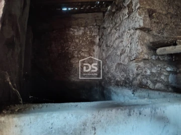 Moradia T1 para Venda em Lajeosa do Mondego