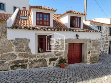 Moradia T1 para Venda em Lajeosa do Mondego