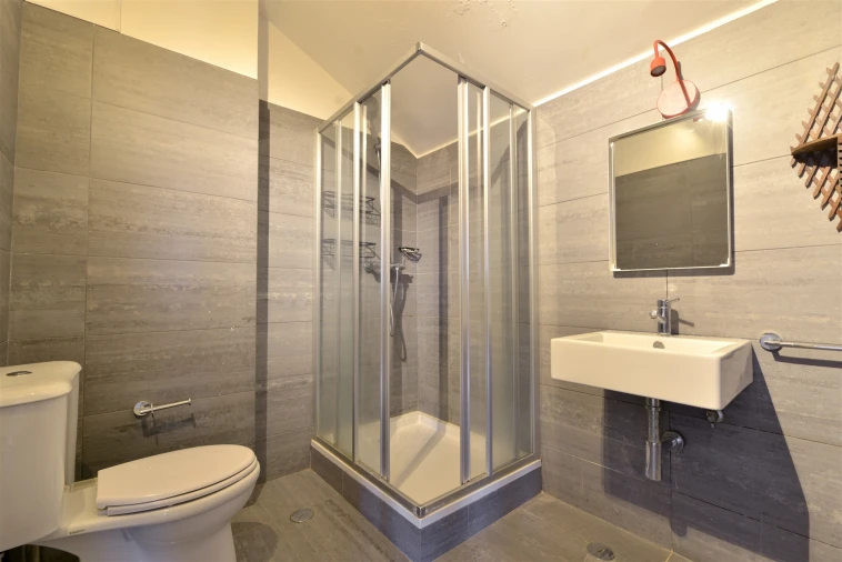 Apartamento T2 para Arrendamento em Carcavelos e Parede Foto 17