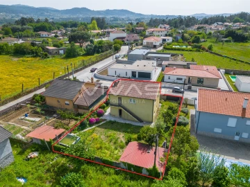 Moradia T3 para Venda em Barreiros