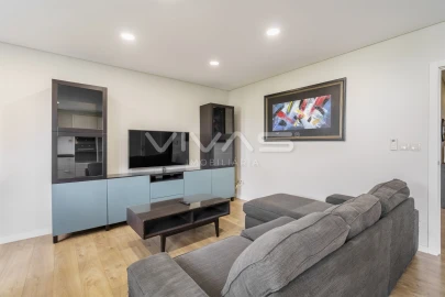 Apartamento T2 para Venda em São Vitor (Braga)