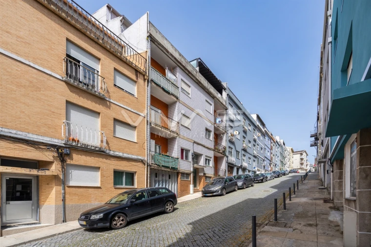 Apartamento T2 para Venda em São Vitor (Braga) Foto 23