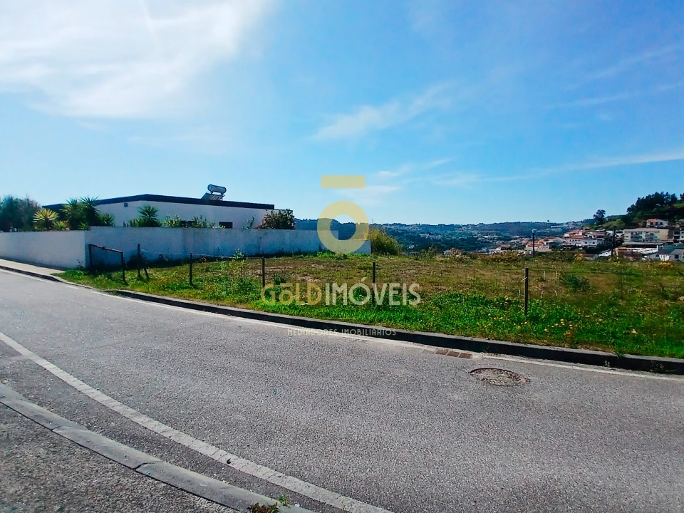 Terreno para Venda em Cristelos, Boim e Ordem Foto 2