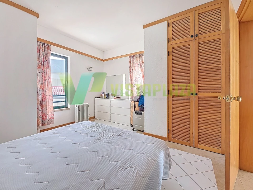 Apartamento T1 para Venda em Quarteira Foto 22