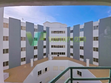 Apartamento T1 para Venda em Quarteira