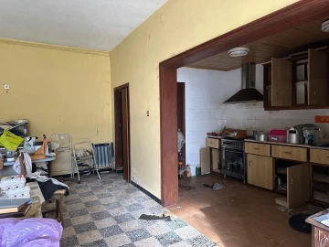 Moradia T3 para Venda em Vila e Roussas