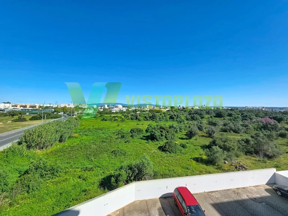Apartamento T3 para Venda em Portimão Foto 24
