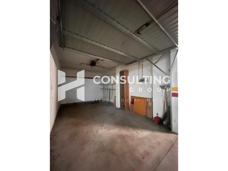 Apartamento T2 para Venda em Carcavelos e Parede Foto 50