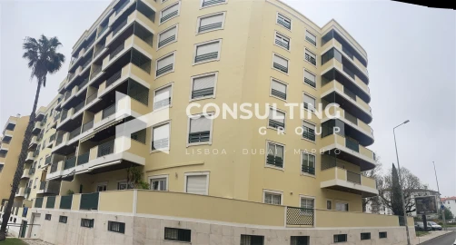 Apartamento T2 para Venda em Carcavelos e Parede