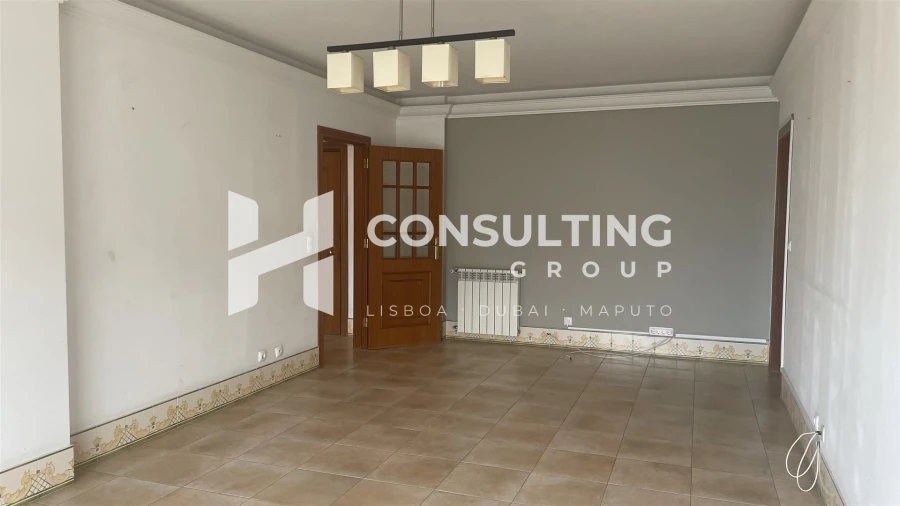 Apartamento T2 para Venda em Carcavelos e Parede Foto 16