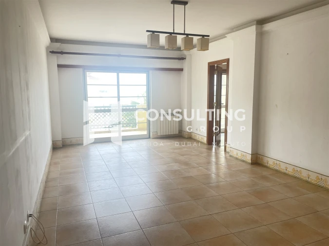 Apartamento T2 para Venda em Carcavelos e Parede Foto 10
